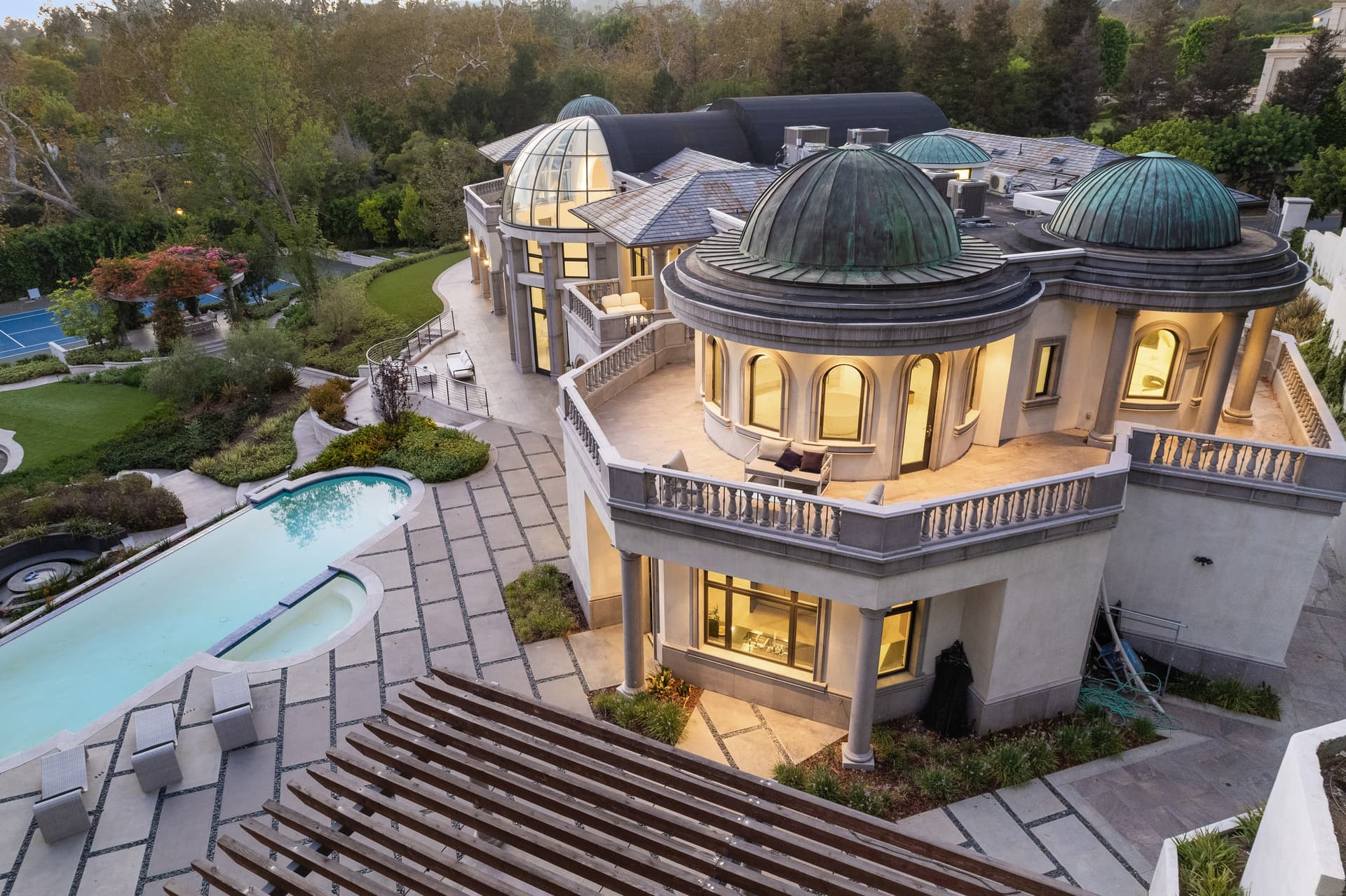 Please guests without the scramble.