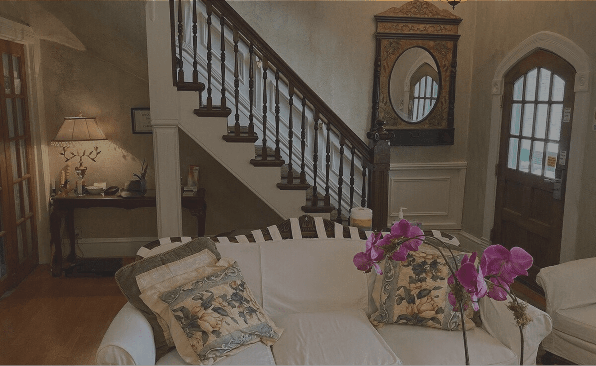 Bed & breakfast cuts constant interruptions and drove revenue from upsells